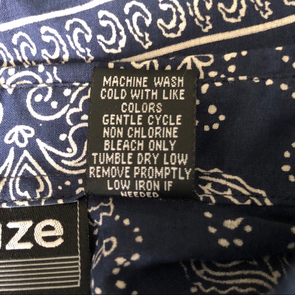 Citicraze Navy Paisley Button-Up Blouse - Picture 11 of 11